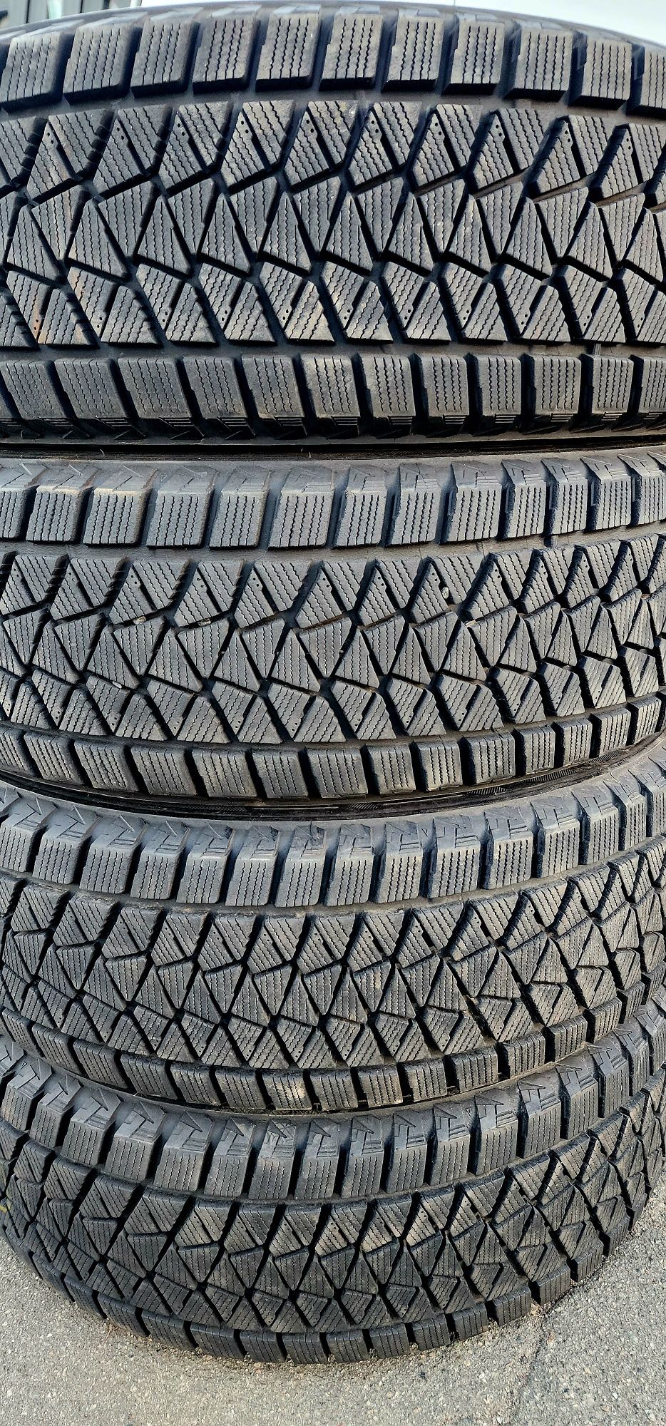 Bridgestone — Bridgestone 225/65 R17 — 225/65 R17