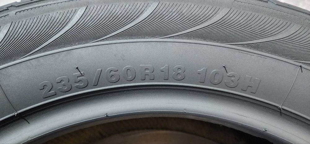 Kumho — 235/60 R18 — Kumho 235/60 R18 2 шт (Пара) — 6.0