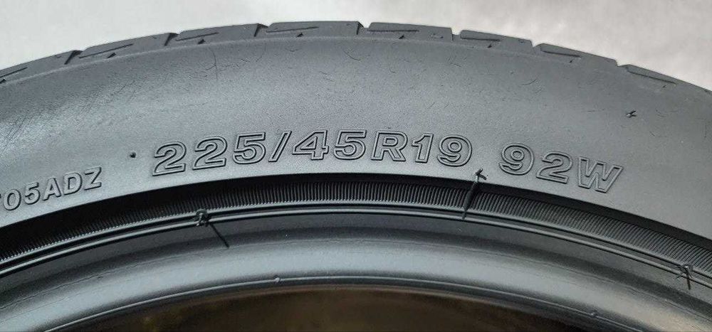 Bridgestone — 225/45 R19 — Bridgestone 225/45 R19 2 шт (Пара) — 6.0