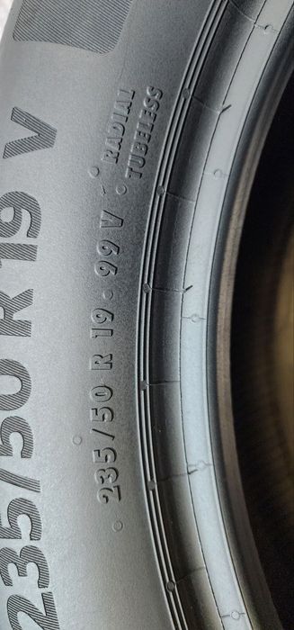 Continental — 235/50 R19 — Continental 235/50 R19 2 шт (Пара) — 6.0
