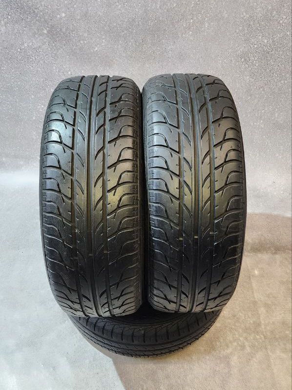 Sebring — 205/55 R16 — 205/55 R16