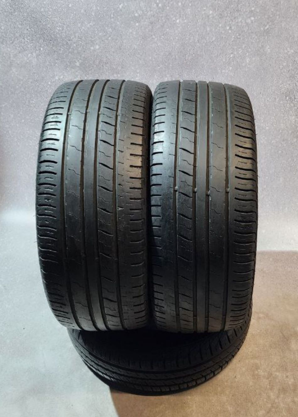 Royal — 225/40 R18 — 225/40 R18