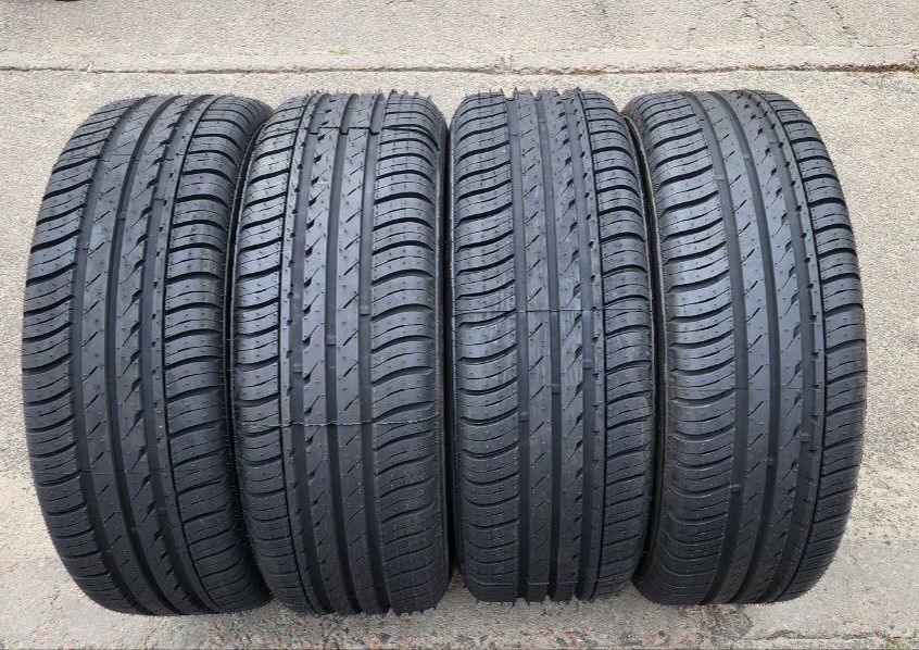 SportRace — 215/55 R17 — 215/55 R17