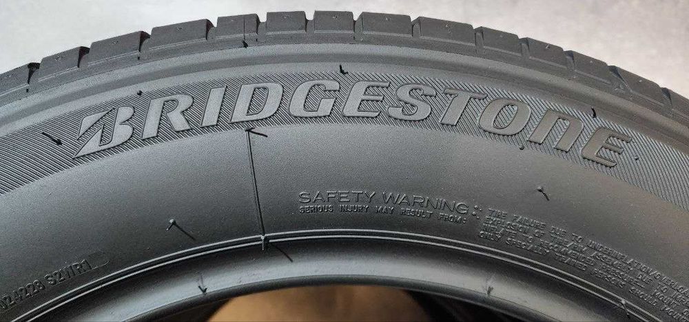 Bridgestone — 235/55 R17 — Bridgestone 235/55 R17 2 шт (Пара) — 6.0