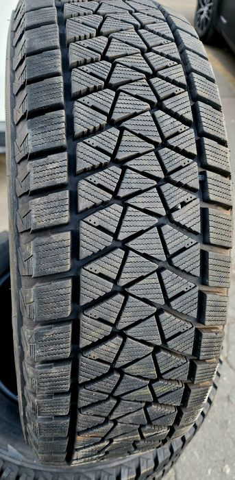 Bridgestone — 225/60 R17 — Bridgestone 225/60 R17 Зима (липучка) 4 шт (Комплект) — 6.0