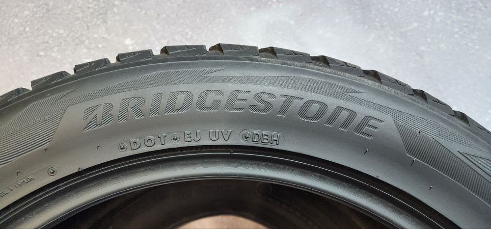 Bridgestone — 255/50 R20 — Bridgestone 255/50 R20 Зима (липучка) 4 шт (Комплект) — 8.0