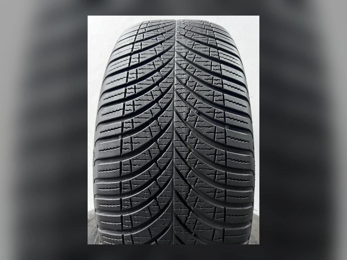 Goodyear — 225/45 R18 — Goodyear 225/45 R18 Всесезонка 2 шт (Пара) — 5.5