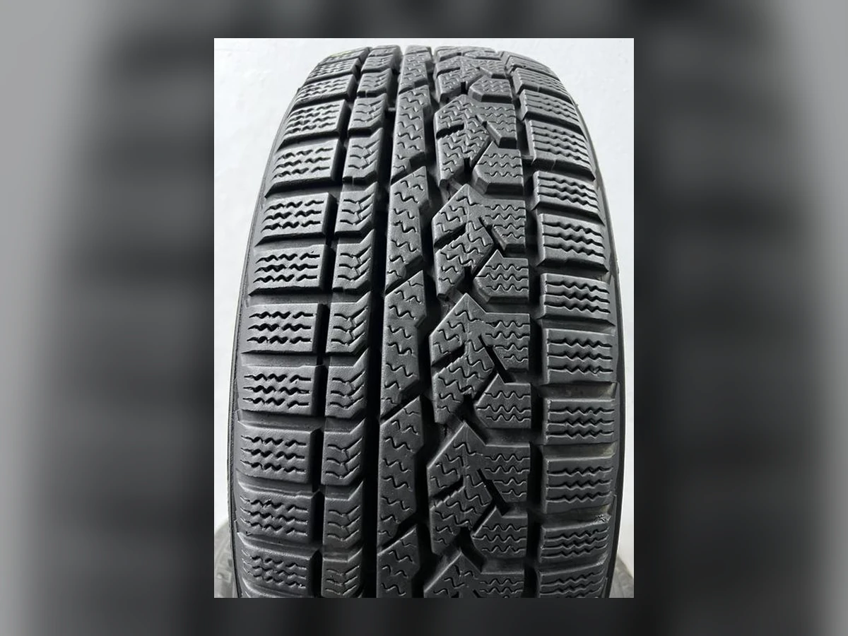 Kumho — 235/60 R18 — Kumho 235/60 R18 Зима (липучка) 2 шт (Пара) — 7.5