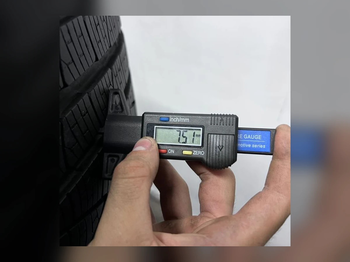 Pirelli — 255/40 R18 — Pirelli 255/40 R18 Зима (липучка) 1 шт (Одиночка) — 7.5