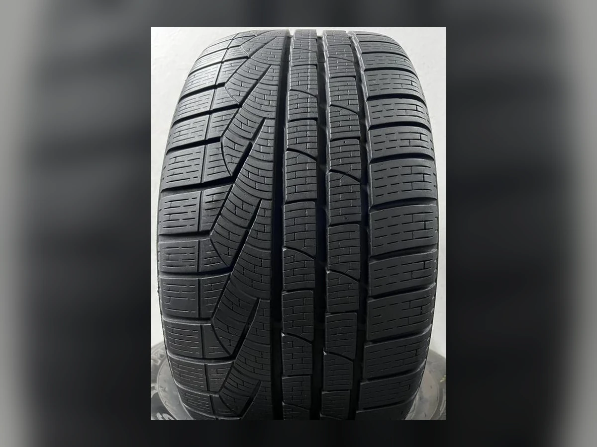 Pirelli — 255/40 R18 — Pirelli 255/40 R18 Зима (липучка) 1 шт (Одиночка) — 7.5