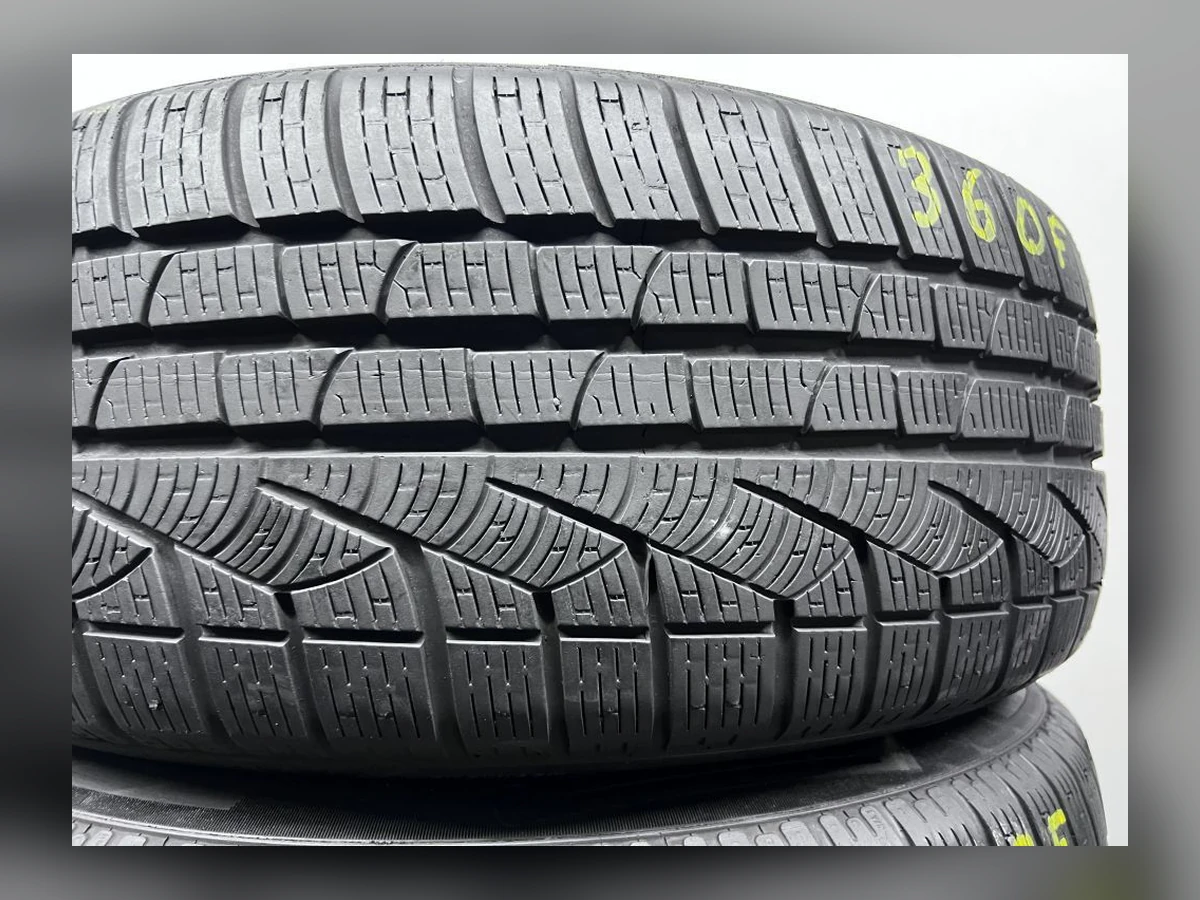Pirelli — Pirelli 245/50 R18 — 245/50 R18