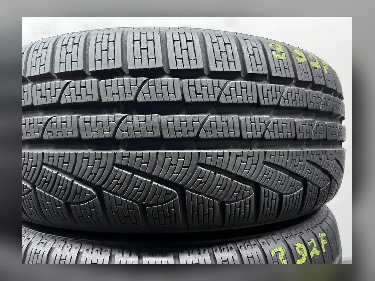 Pirelli — 225/45 R18 — Pirelli 225/45 R18 Зима (липучка) 2 шт (Пара) — 7.5