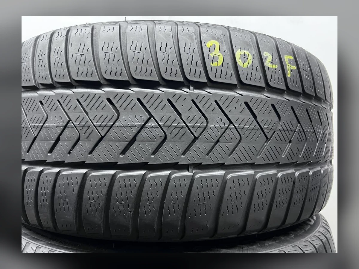 Pirelli — Pirelli 275/40 R18 — 275/40 R18