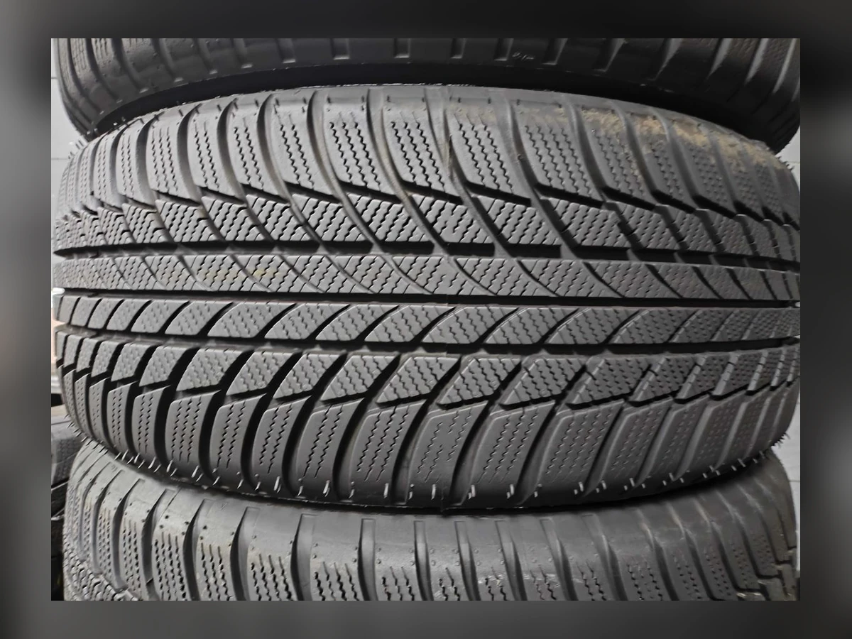 Bridgestone — 215/55 R17 — Bridgestone 215/55 R17 Зима (липучка) 4 шт (Комплект) — 5.5