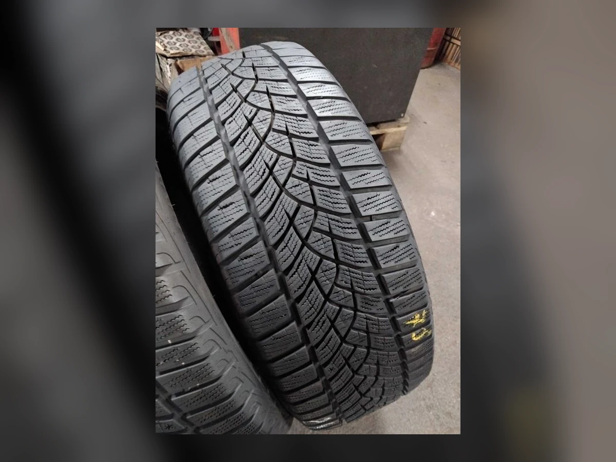 Goodyear — 215/55 R17 — Goodyear 215/55 R17 Зима (липучка) 4 шт (Комплект) — 5.5