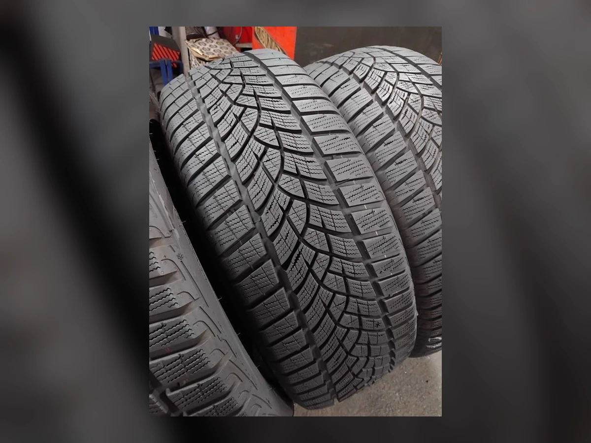 Goodyear — 215/55 R17 — Goodyear 215/55 R17 Зима (липучка) 4 шт (Комплект) — 5.5