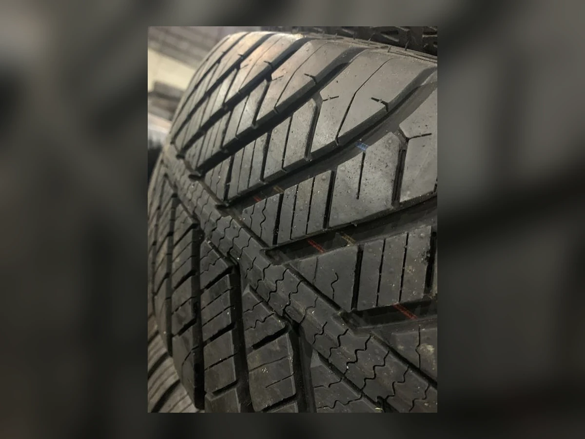 Goodyear — 215/60 R17 — Goodyear 215/60 R17 Всесезонка 4 шт (Комплект) — 7.0