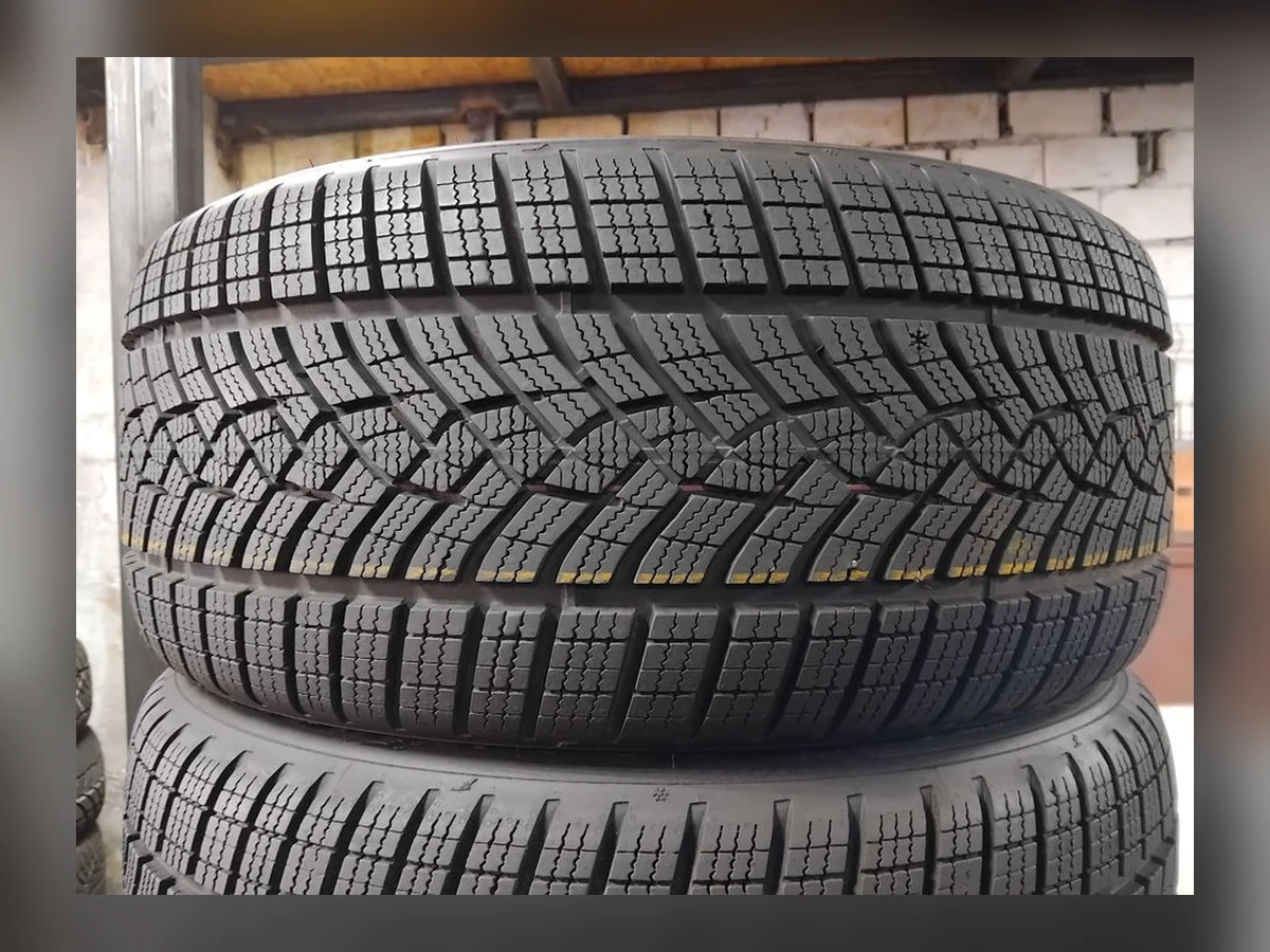 Goodyear — 245/45 R18 — Goodyear 245/45 R18 Зима (липучка) 4 шт (Комплект) — 5.5