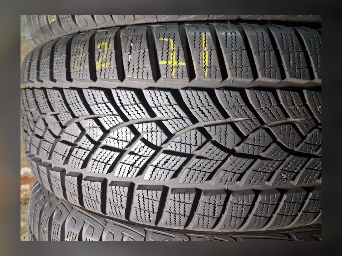 Goodyear — 215/55 R17 — Goodyear 215/55 R17 Зима (липучка) 4 шт (Комплект) — 6.0