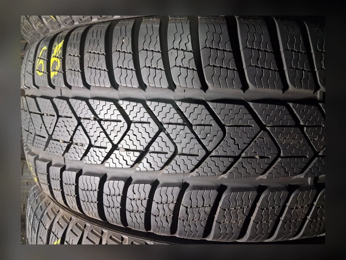 Pirelli — 215/55 R17 — Pirelli 215/55 R17 Зима (липучка) 4 шт (Комплект) — 5.5