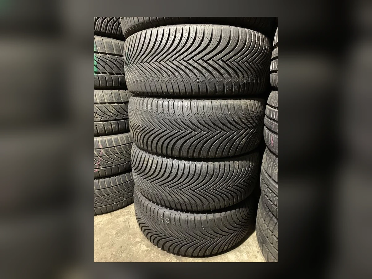 Michelin — 215/55 R17 — Michelin 215/55 R17 Зима (липучка) 4 шт (Комплект) — 3.5