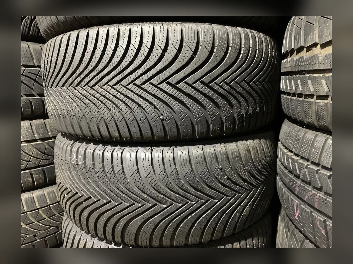 Michelin — 215/55 R17 — Michelin 215/55 R17 Зима (липучка) 4 шт (Комплект) — 3.5