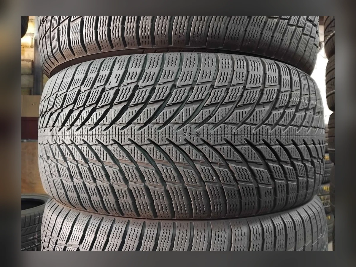Nokian — 255/45 R19 — Nokian 255/45 R19 Зима (липучка) 4 шт (Комплект) — 5.5