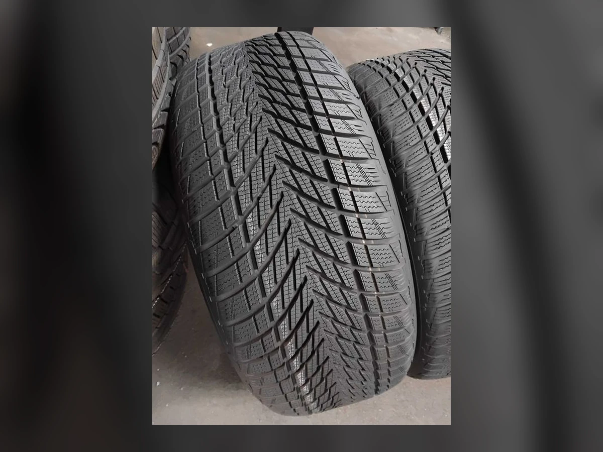 Goodyear — 245/45 R19 — Goodyear 245/45 R19 Зима (липучка) 4 шт (Комплект) — 5.5