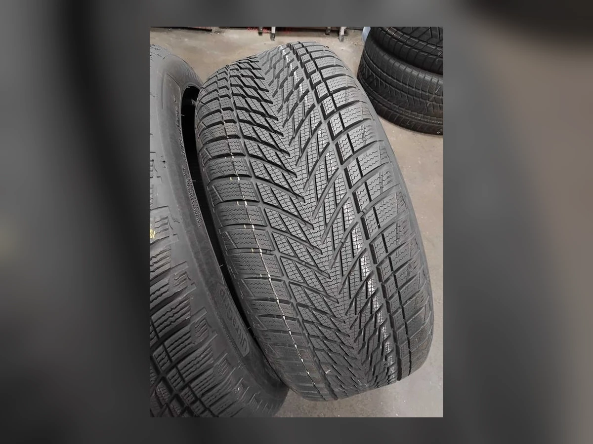 Goodyear — 245/45 R19 — Goodyear 245/45 R19 Зима (липучка) 4 шт (Комплект) — 5.5