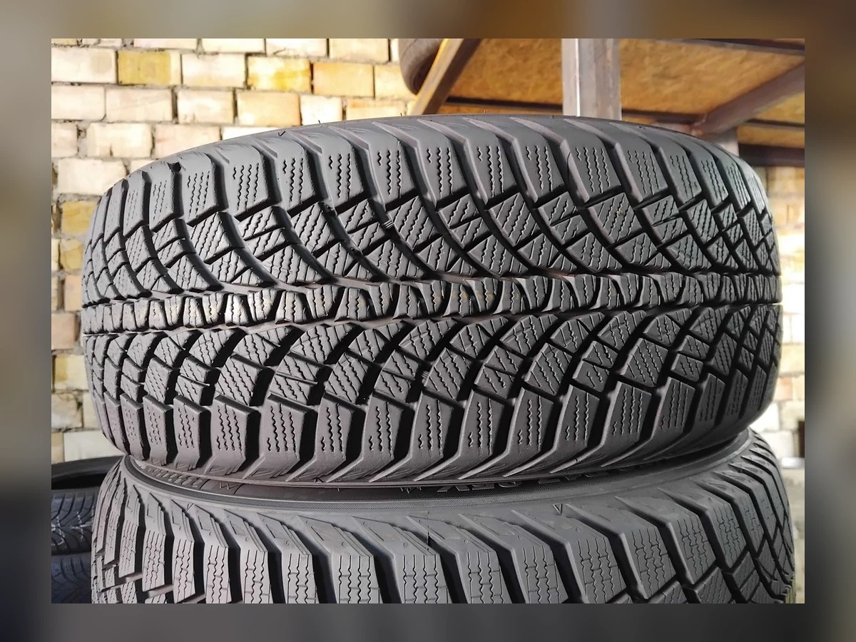 Kumho — Kumho 215/50 R17 — 215/50 R17