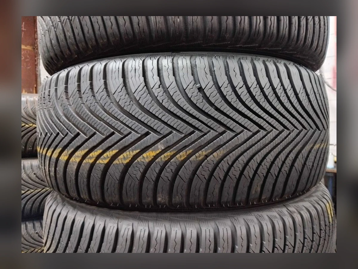 Michelin — 215/55 R17 — Michelin 215/55 R17 Зима (липучка) 4 шт (Комплект) — 5.5