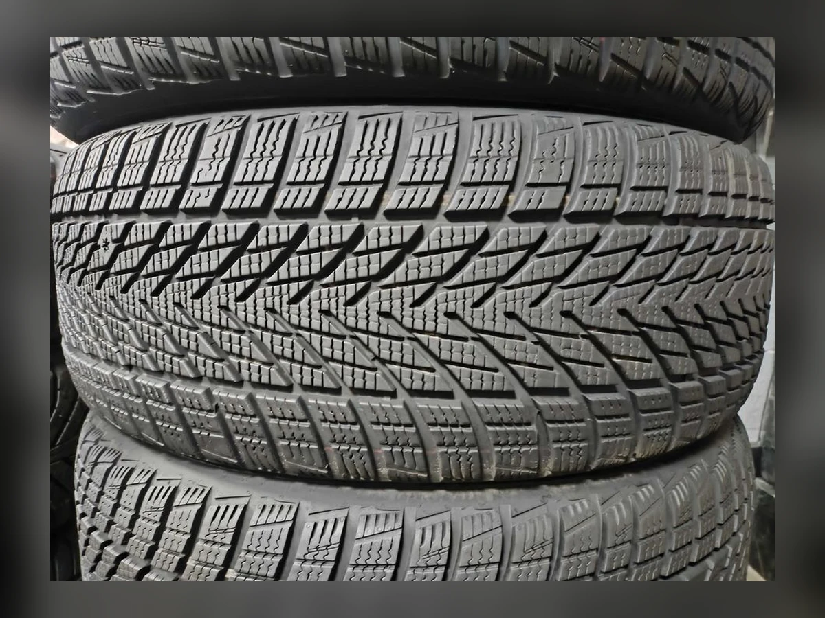 Goodyear — 215/55 R17 — Goodyear 215/55 R17 Зима (липучка) 4 шт (Комплект) — 8.0