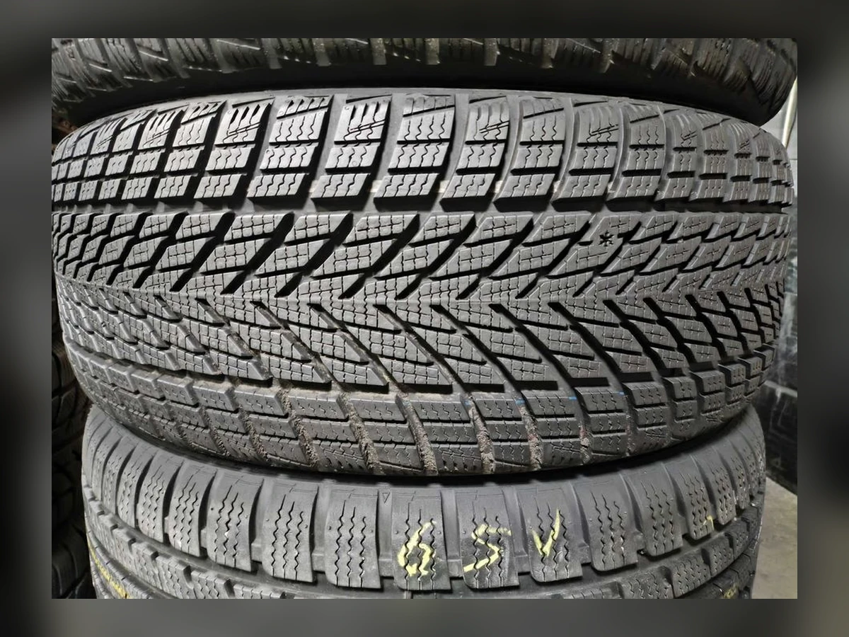 Goodyear — 215/55 R17 — Goodyear 215/55 R17 Зима (липучка) 4 шт (Комплект) — 8.0