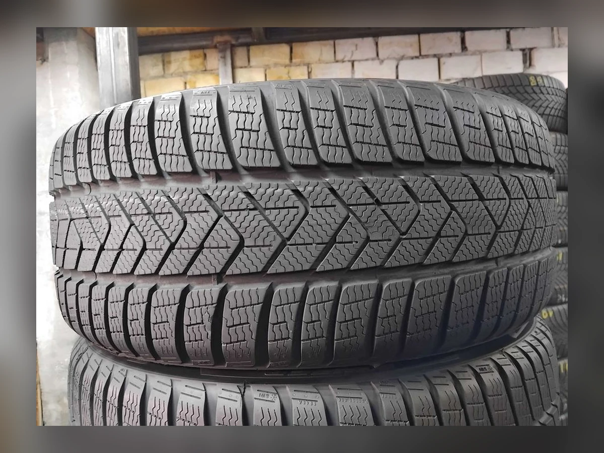 Pirelli — 235/45 R18 — Pirelli 235/45 R18 Зима (липучка) 4 шт (Комплект) — 5.5