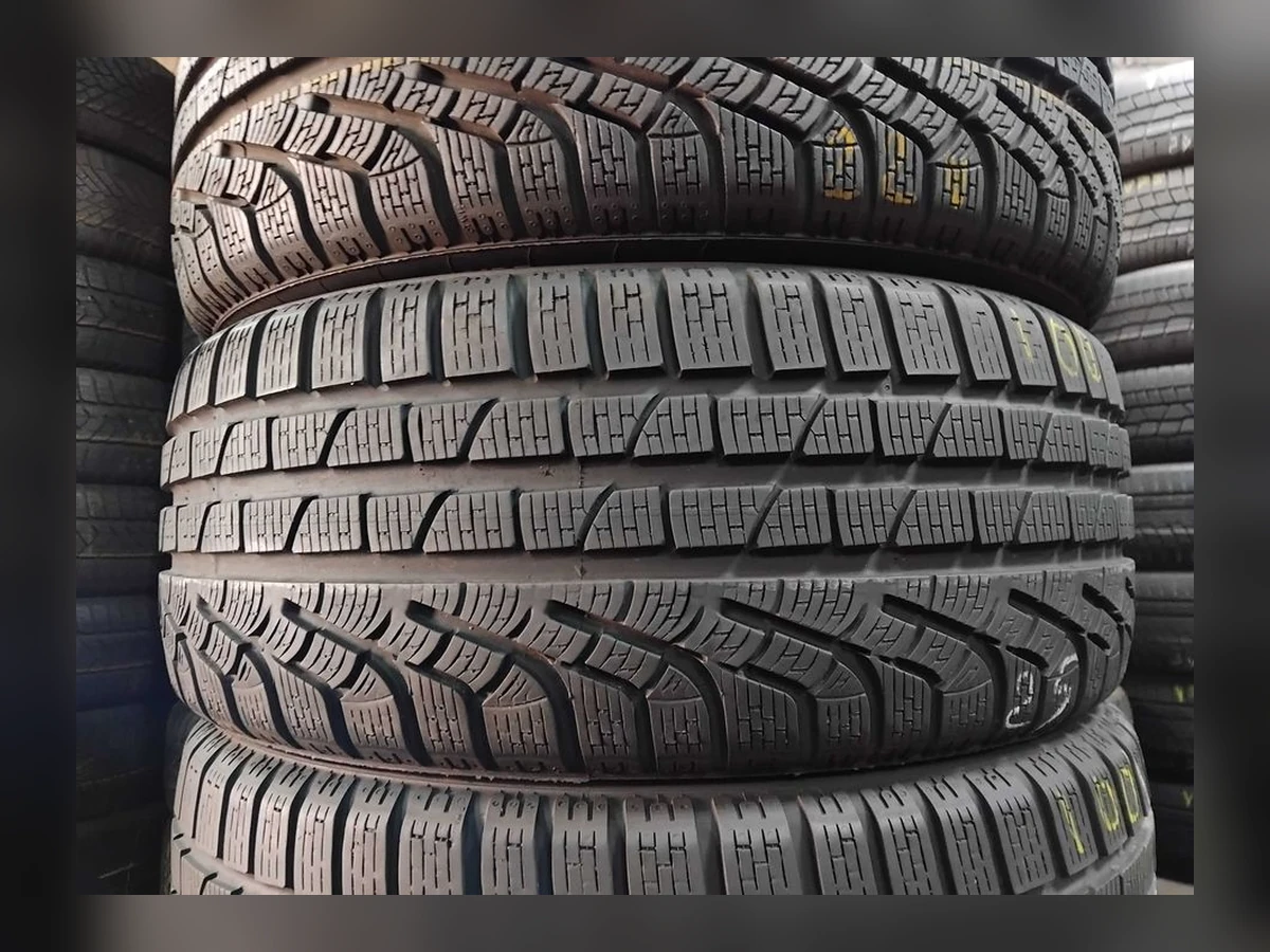 Pirelli — 235/45 R18 — Pirelli 235/45 R18 Зима (липучка) 4 шт (Комплект) — 5.5