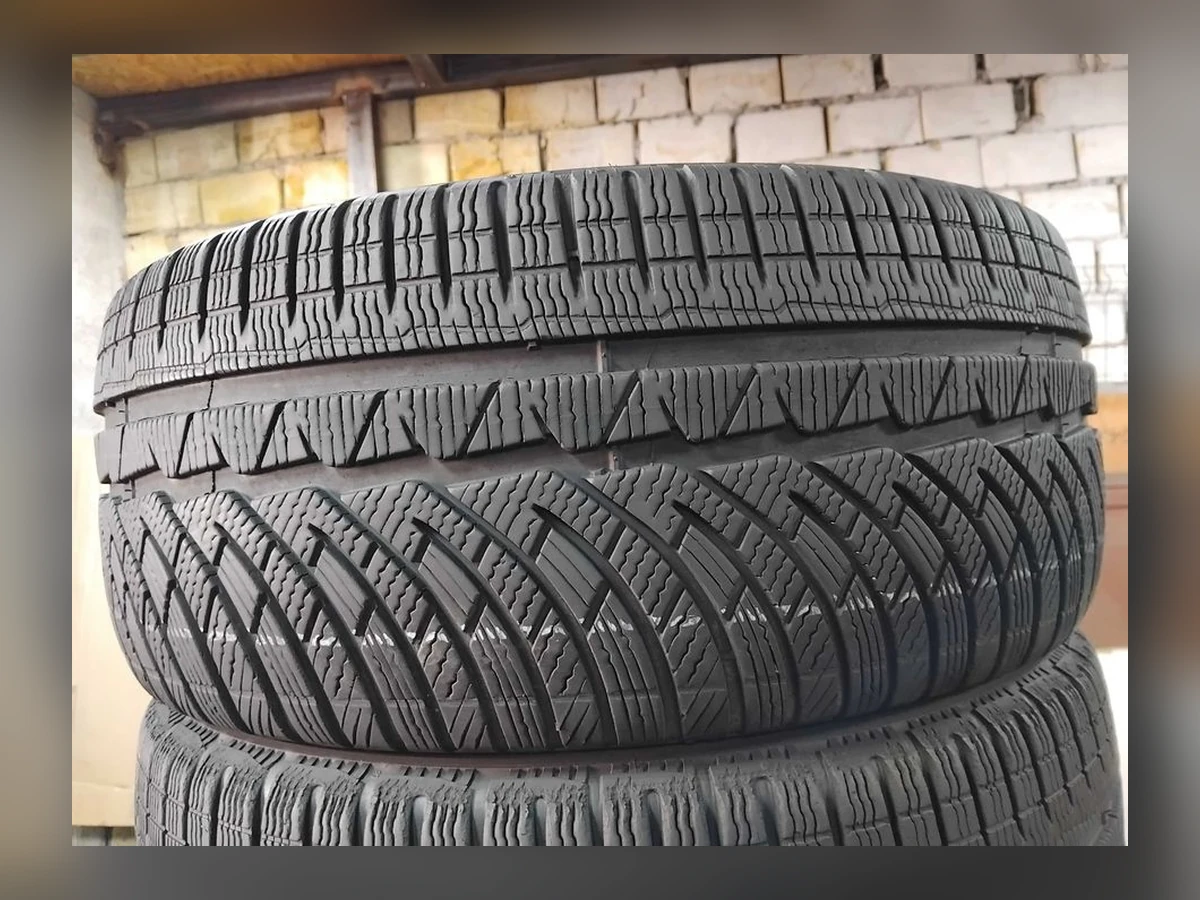 Michelin — 235/40 R18 — Michelin 235/40 R18 Зима (липучка) 4 шт (Комплект) — 5.5