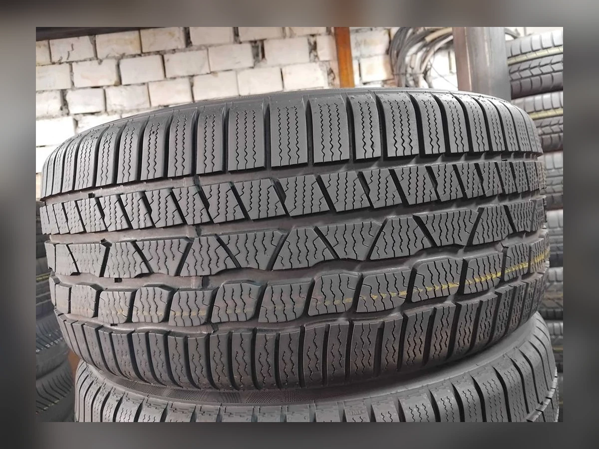 Continental — 235/40 R18 — Continental 235/40 R18 Зима (липучка) 4 шт (Комплект) — 5.5