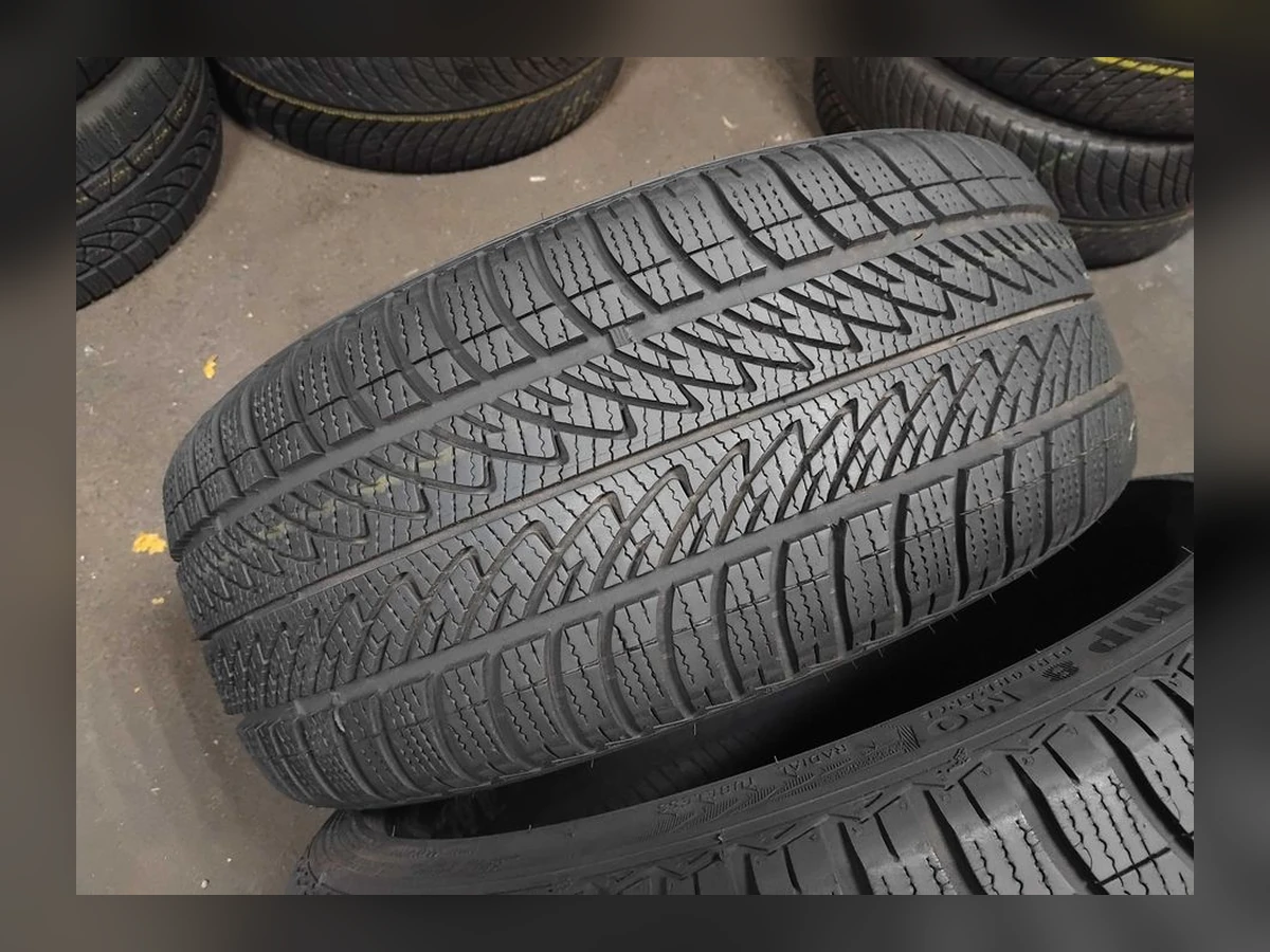 Goodyear — 225/40 R18 — Goodyear 225/40 R18 Зима (липучка) 4 шт (Комплект) — 5.5
