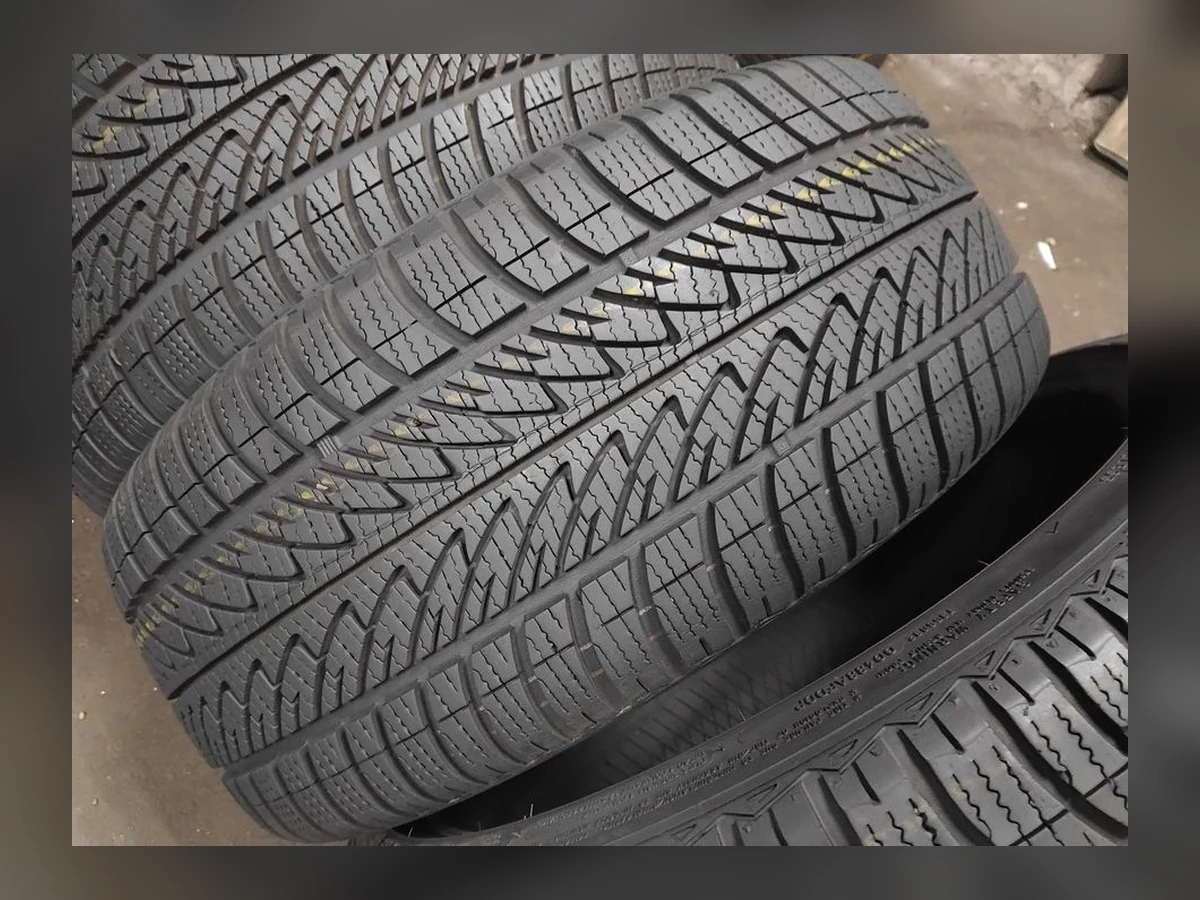 Goodyear — 225/40 R18 — Goodyear 225/40 R18 Зима (липучка) 4 шт (Комплект) — 5.5