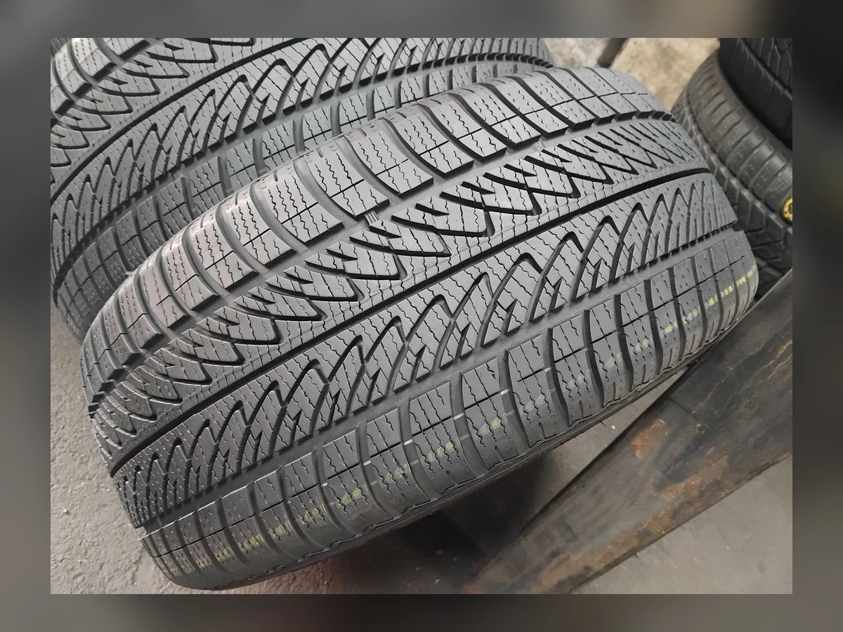Goodyear — 225/40 R18 — Goodyear 225/40 R18 Зима (липучка) 4 шт (Комплект) — 5.5