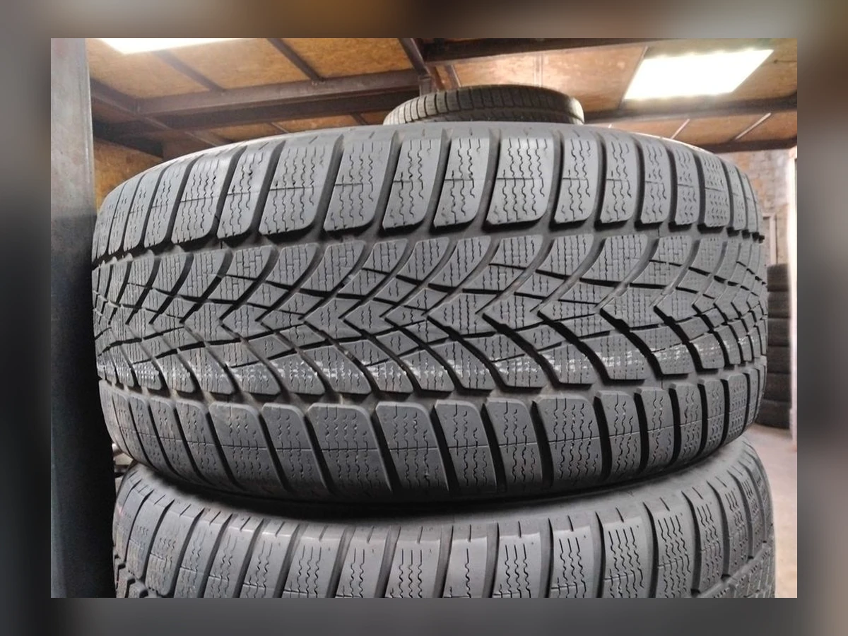 Dunlop — 245/50 R18 — Dunlop 245/50 R18 Зима (липучка) 4 шт (Комплект) — 5.5