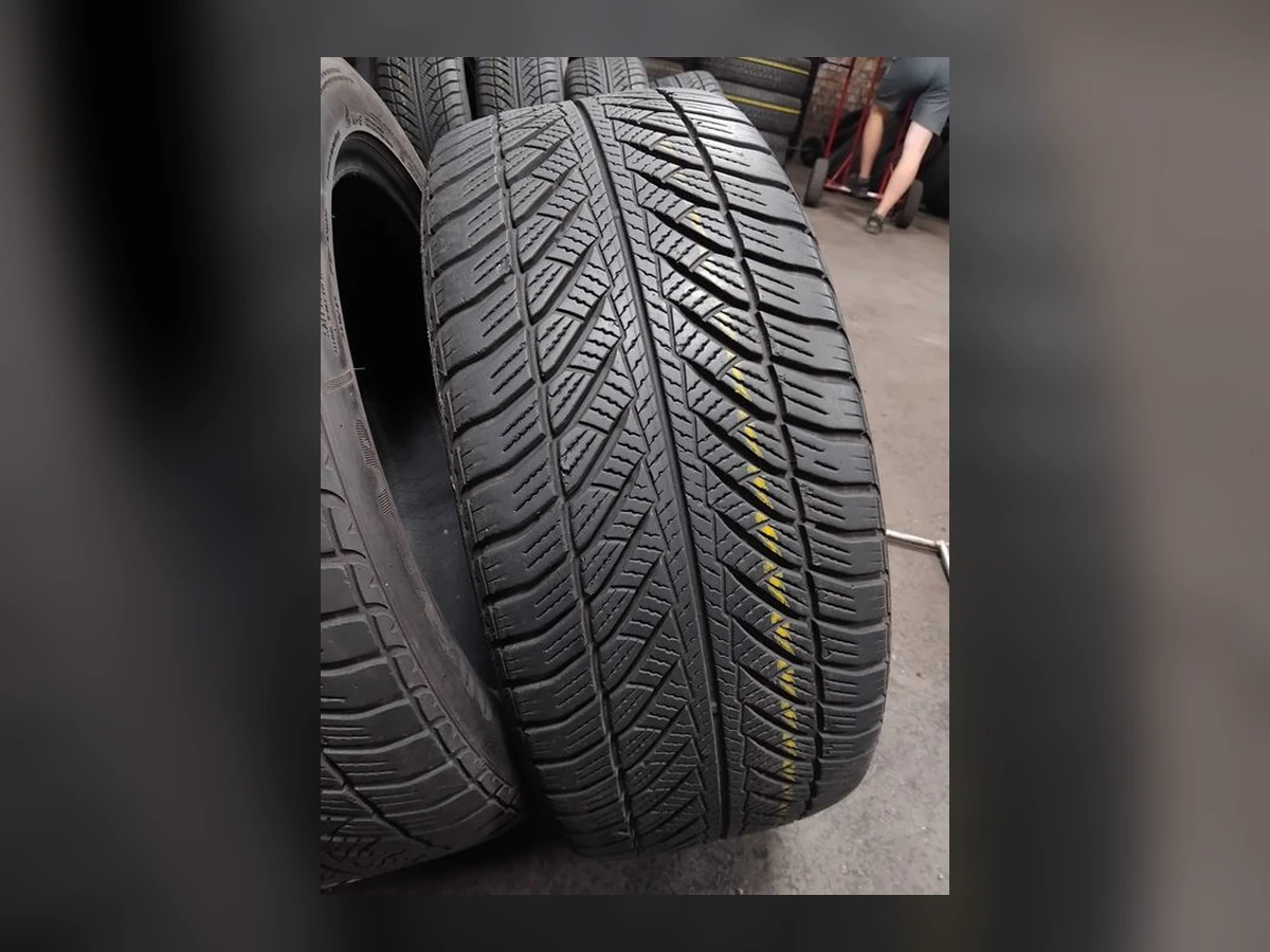 Goodyear — 245/45 R18 — Goodyear 245/45 R18 Зима (липучка) 4 шт (Комплект) — 6.5