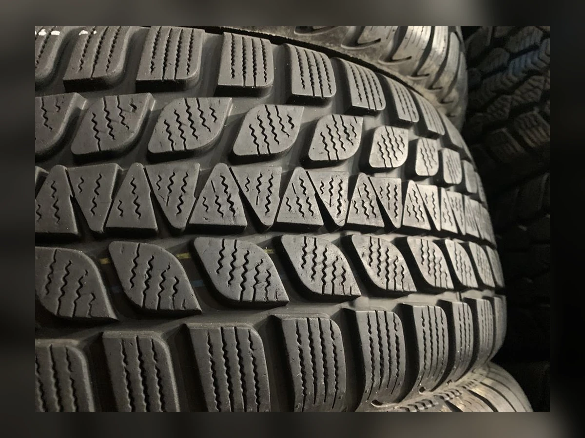 Bridgestone — 195/65 R15 — Bridgestone 195/65 R15 Зима (липучка) 4 шт (Комплект) — 6.5