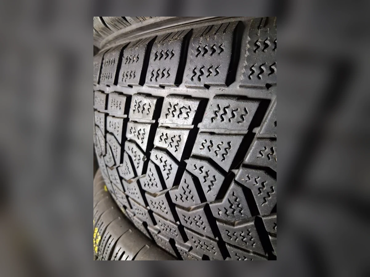 Michelin — 225/55 R20 — Michelin 225/55 R20 Зима (липучка) 2 шт (Пара) — 6.5