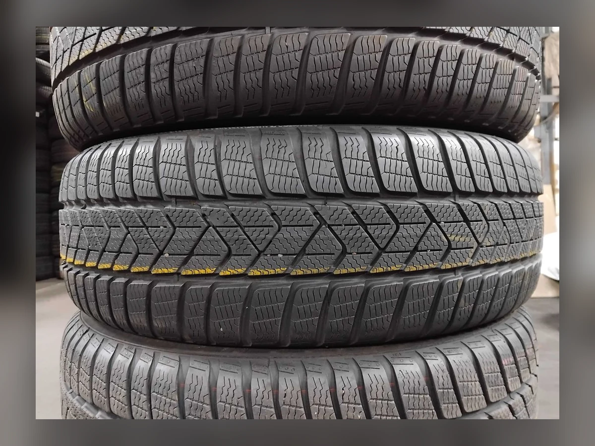 Pirelli — 225/60 R18 — Pirelli 225/60 R18 Зима (липучка) 4 шт (Комплект) — 5.5