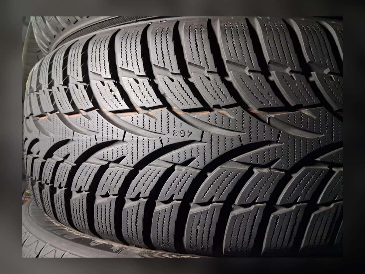 Michelin — Michelin 215/55 R16 — 215/55 R16