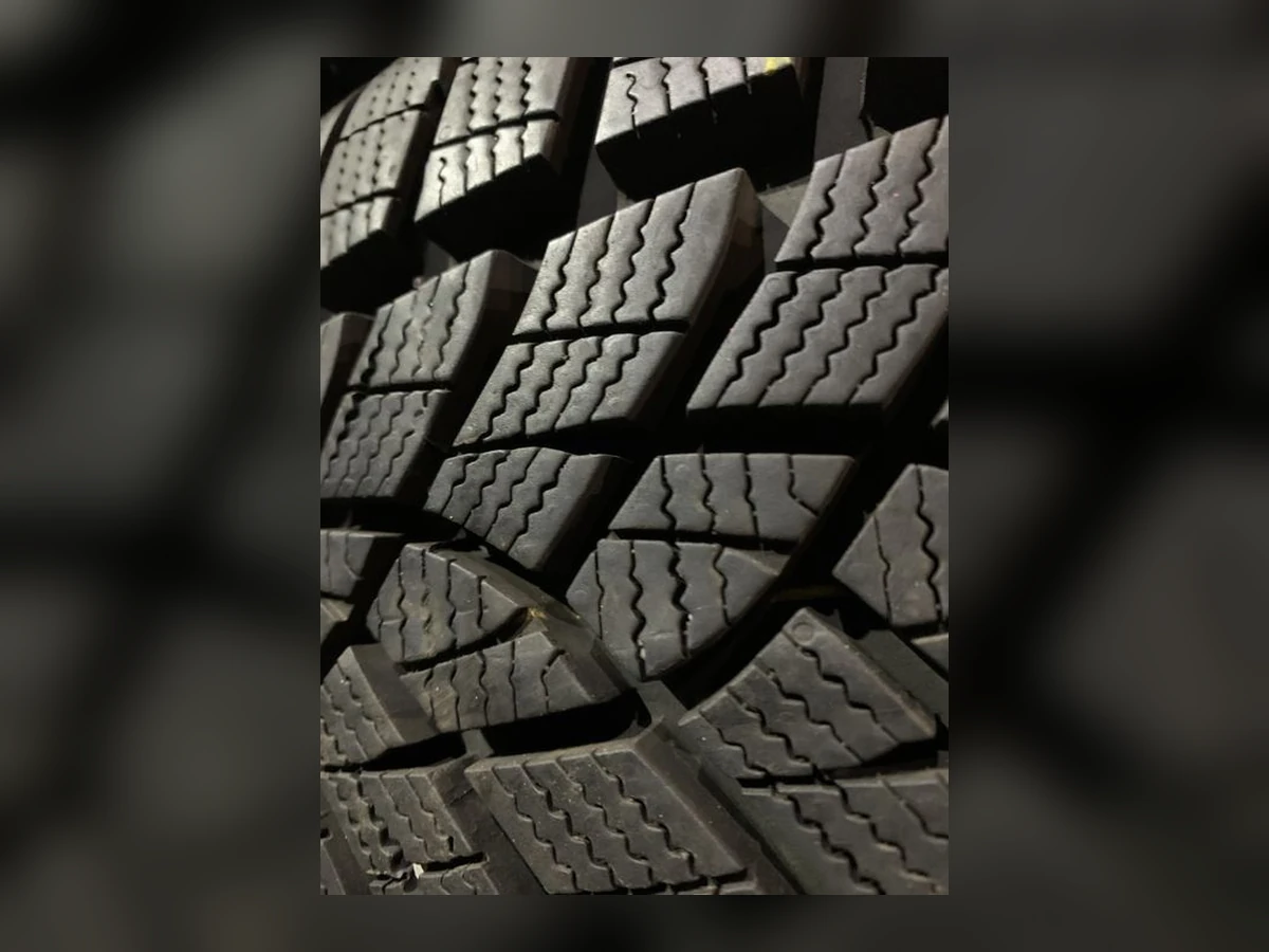 Goodyear — 225/45 R17 — Goodyear 225/45 R17 Зима (липучка) 4 шт (Комплект) — 5.5
