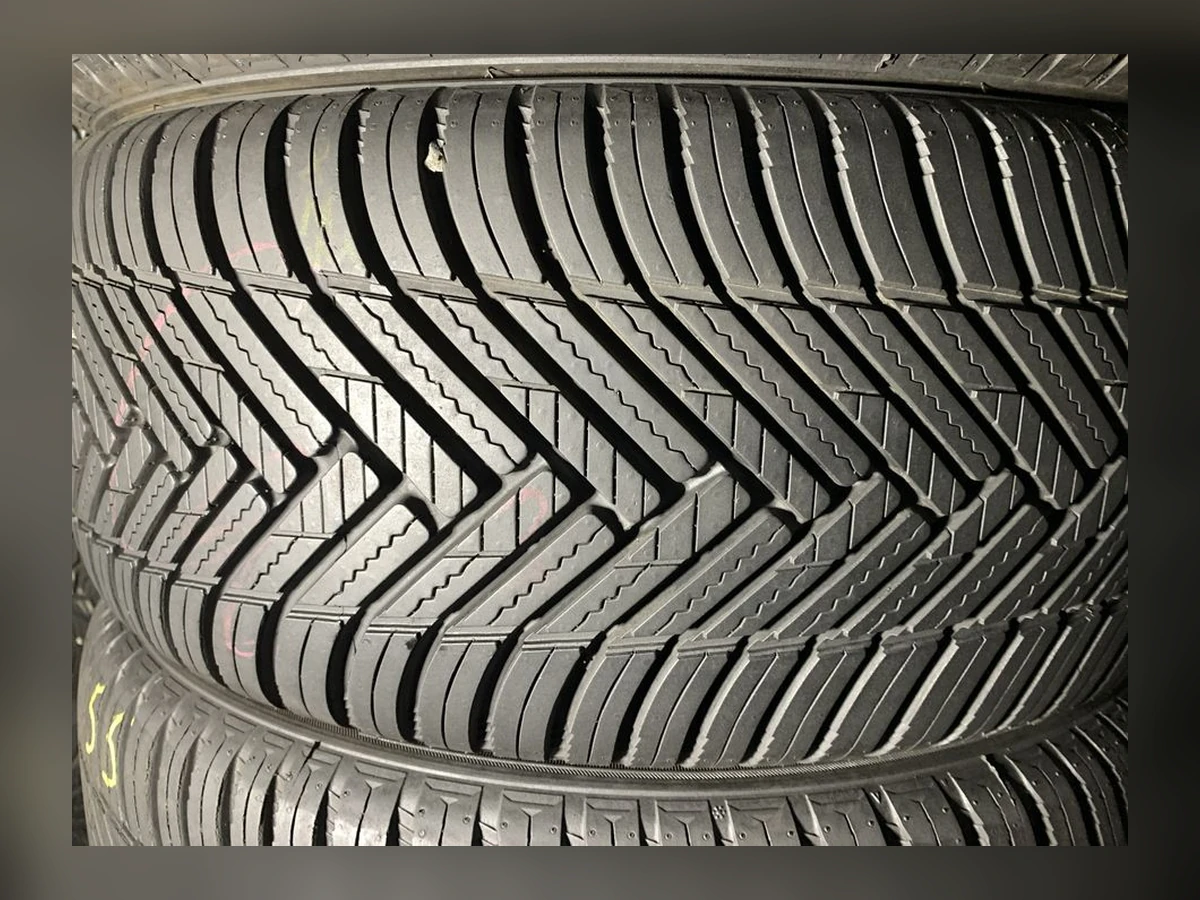 Hankook — 225/45 R17 — Hankook 225/45 R17 Всесезонка 4 шт (Комплект) — 7.0