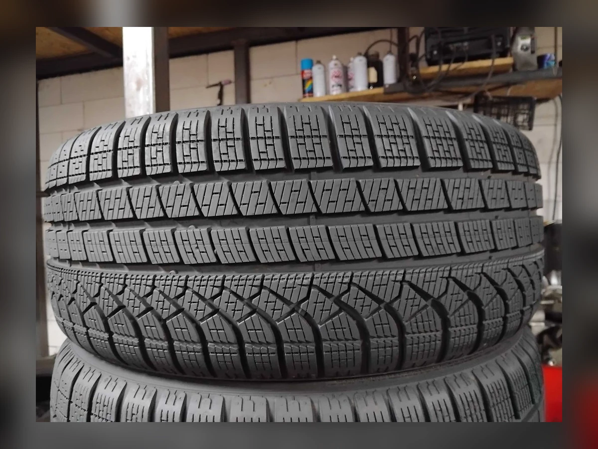 Pirelli — 245/45 R19 — Pirelli 245/45 R19 Зима (липучка) 4 шт (Комплект) — 5.5