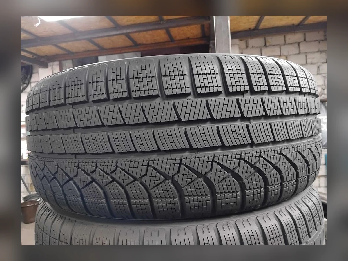 Pirelli — 245/45 R19 — Pirelli 245/45 R19 Зима (липучка) 4 шт (Комплект) — 5.5